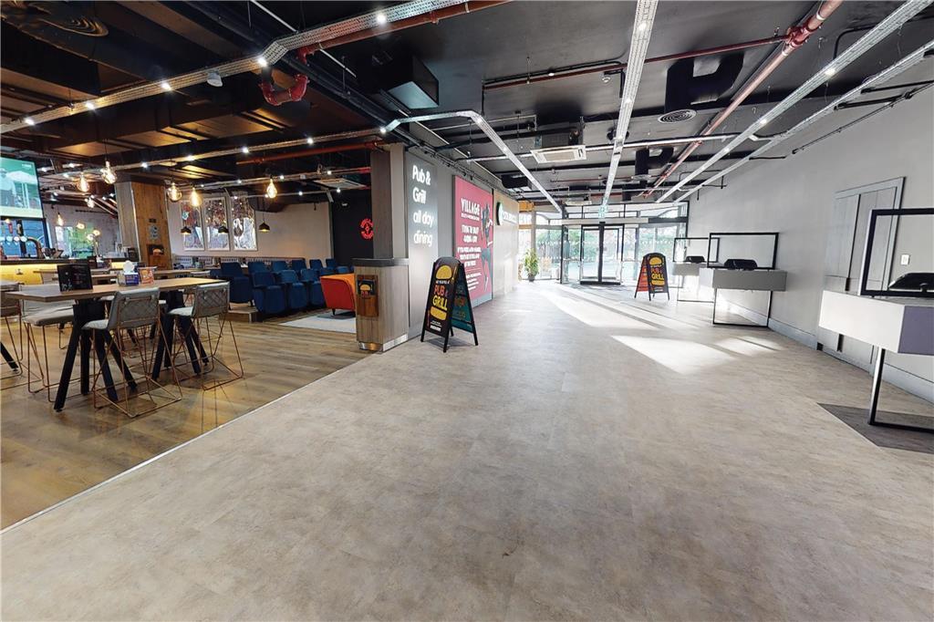 Village 4* Bracknell